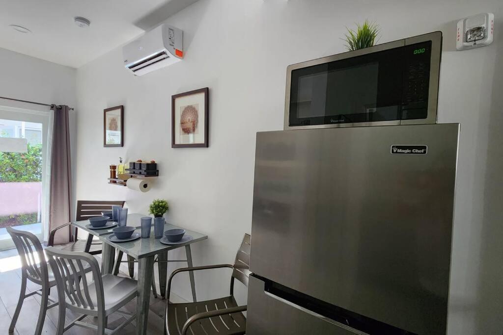 The West Gem Apartment ไมอามีบีช ภายนอก รูปภาพ